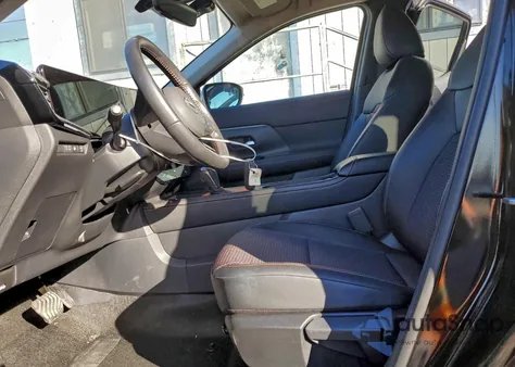 2025 Nissan Kicks Sr z USA, uszkodzony, nr VIN 3N8AP6DA7SL337569